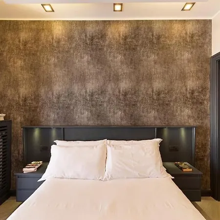 Privat bolig Located In The Heart Of !