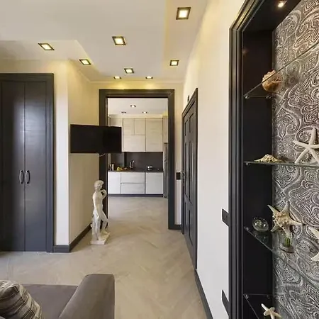 Located In The Heart Of ! *